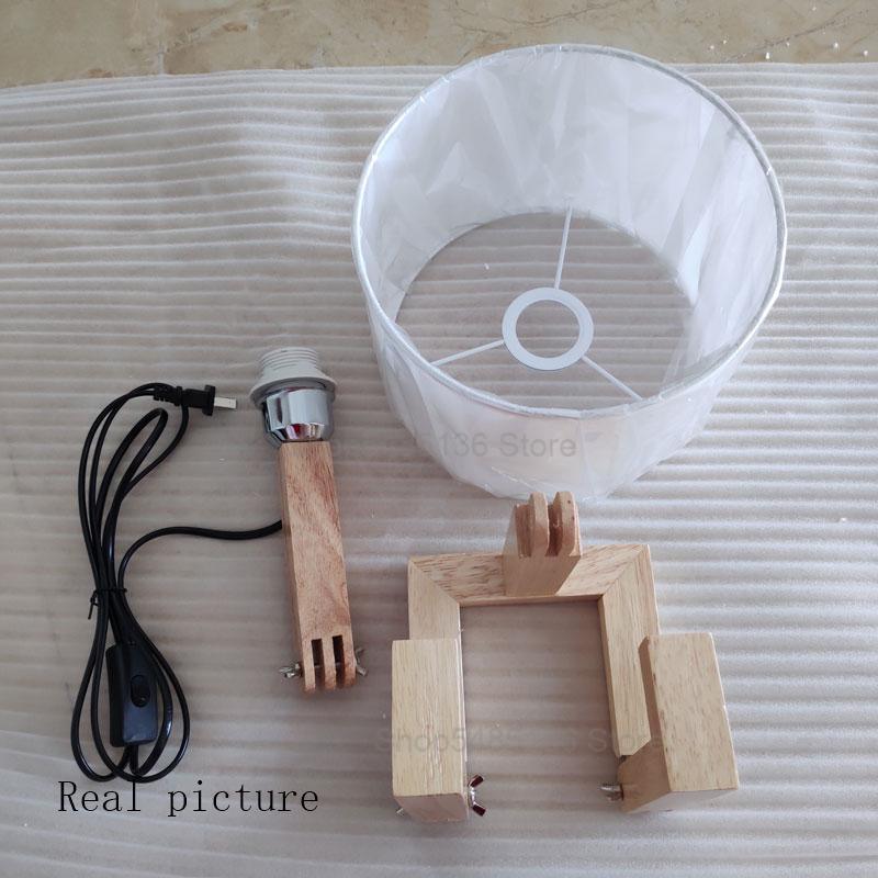 Humanoid table lamp