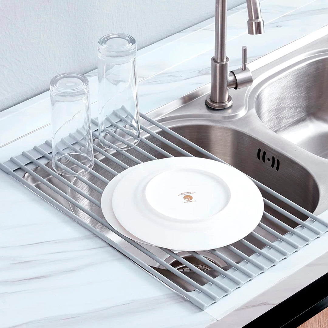 Foldable silicone dish drainer